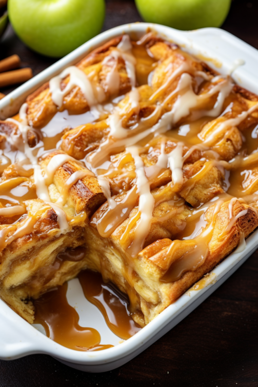 Caramel Apple Cinnamon Roll Lasagna - That Oven Feelin