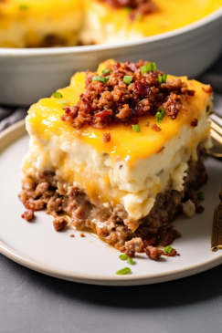 Loaded Potato and Meatloaf Casserole - That Oven Feelin