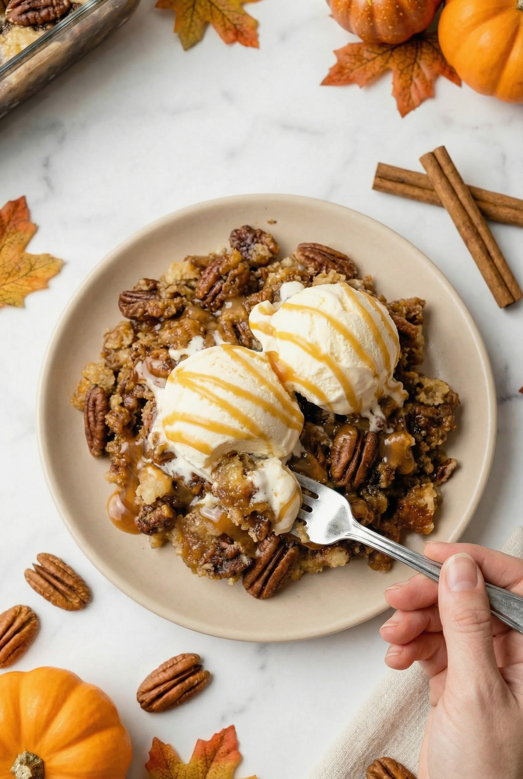 Easy Pumpkin Pie Dump Cake