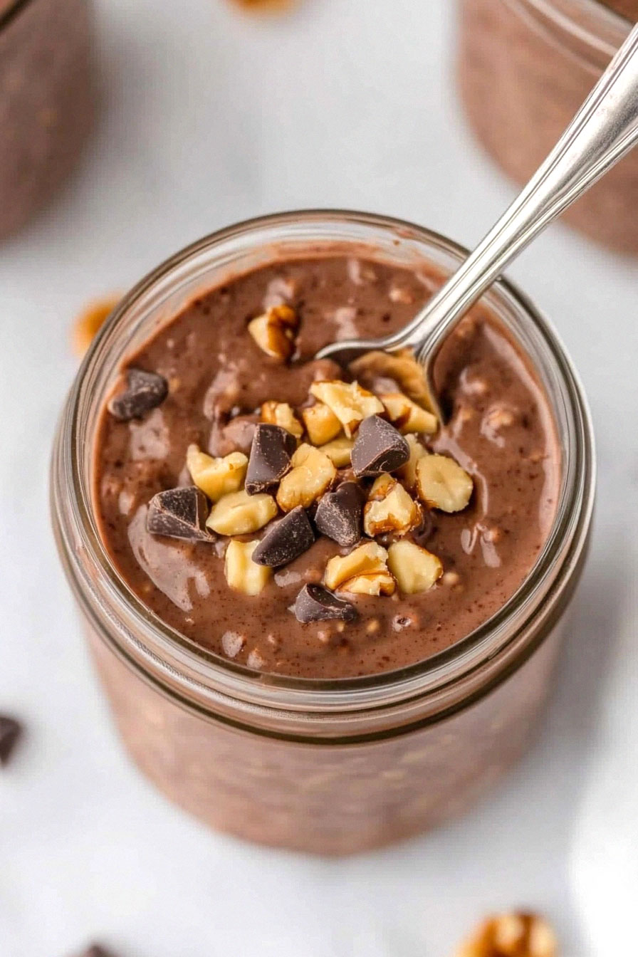 Healthy Brownie Batter Overnight Oats