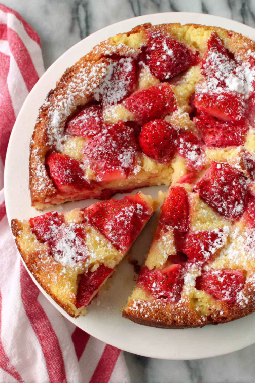 French Strawberry Cake