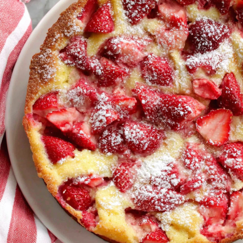 French Strawberry Cake
